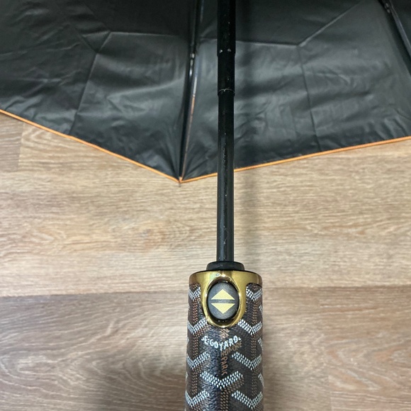 Goyard GWP umbrella - Picture 7 of 8
